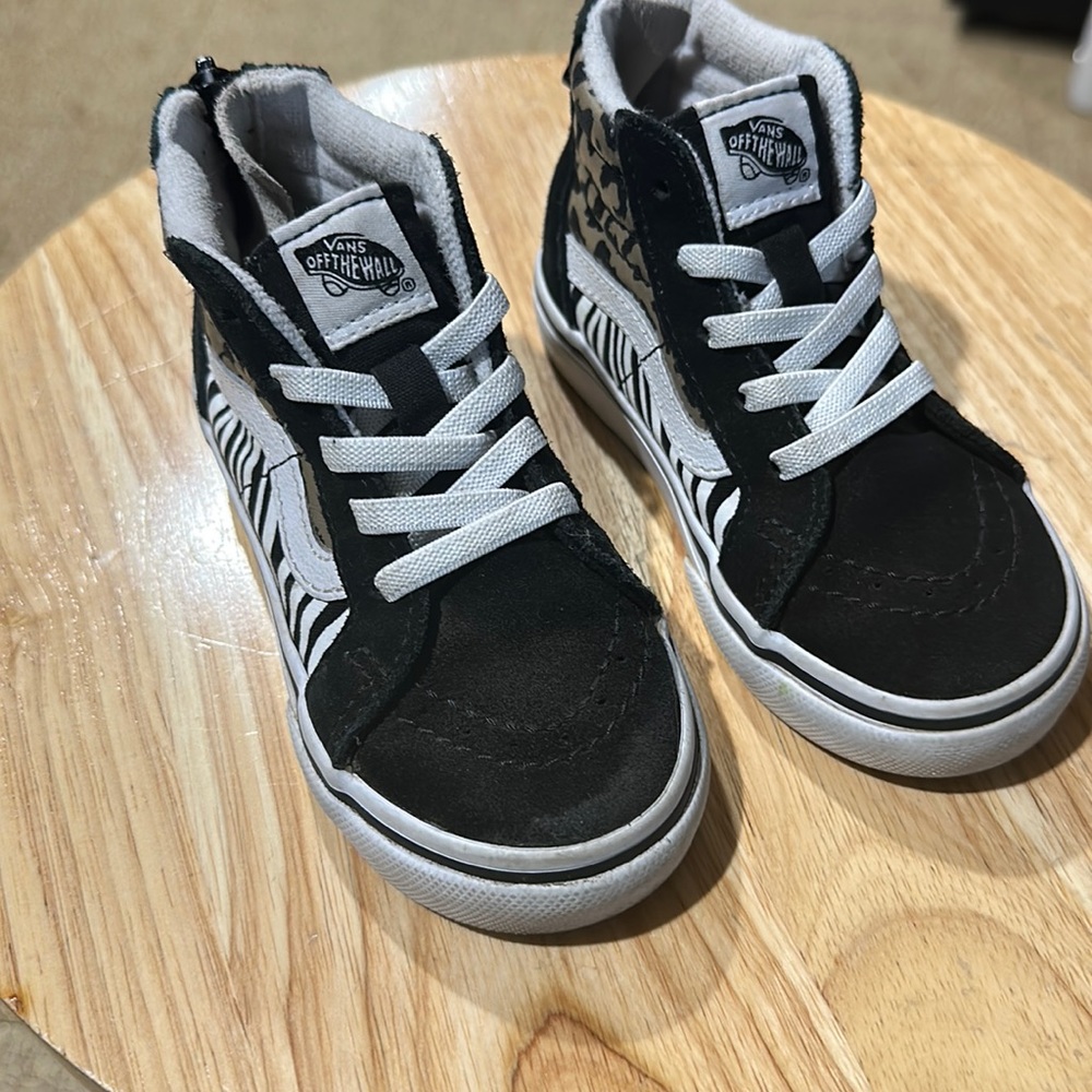 Toddler leopard/ zebra van high top
